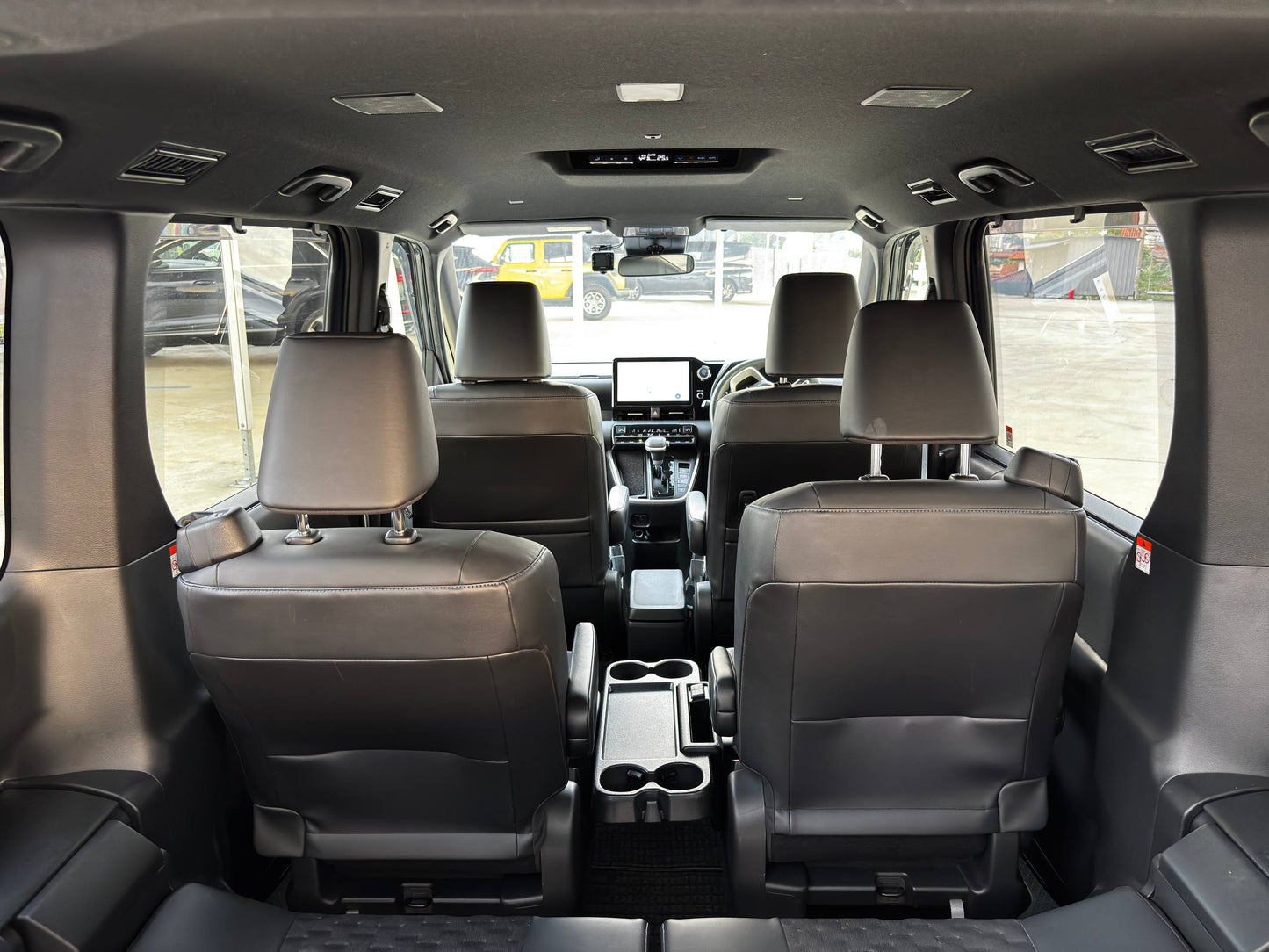 VOXY 2.0 S-Z (NEW MODEL)