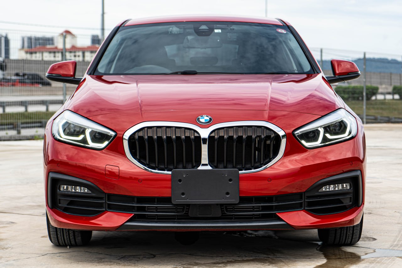 2020 BMW 118i 1.5T DCT (AT)