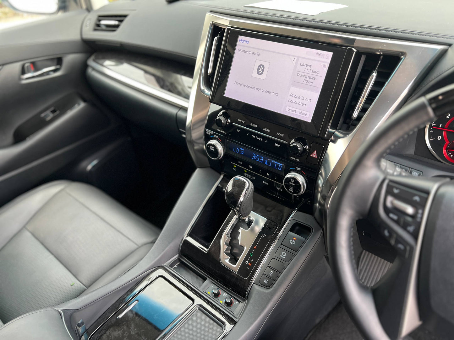 (MERDEKA SALES) 2022 TOYOTA ALPHARD 2.5 SC