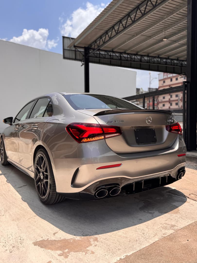 2020 MERCEDES BENZ A180 SE SEDAN 1.3T WITH A45S BODYKIT AND SPORT RIM