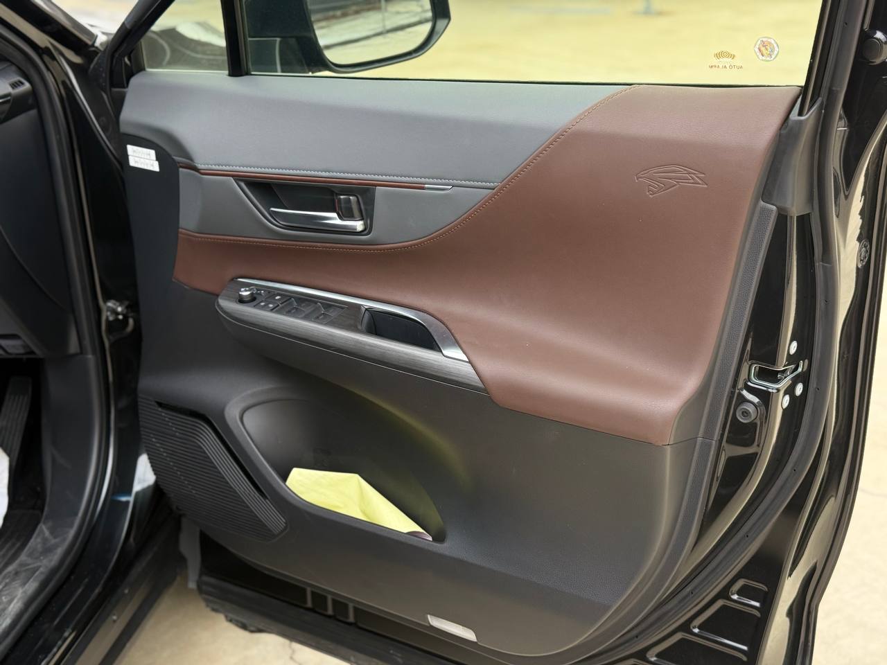 (MERDEKA SALES) 2021 TOYOTA HARRIER 2.0 Z HALF LEATHER