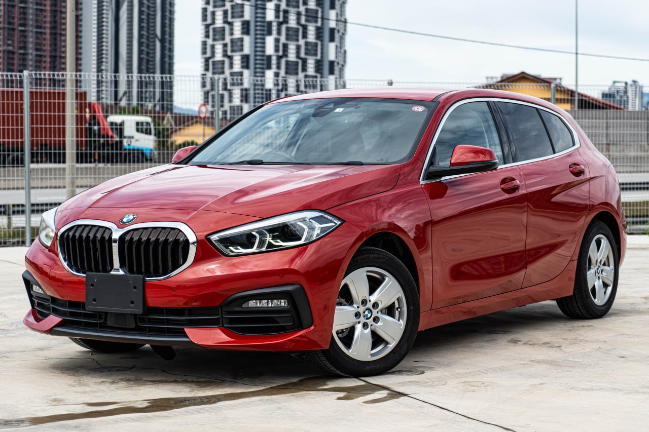 2020 BMW 118i 1.5T DCT (AT)