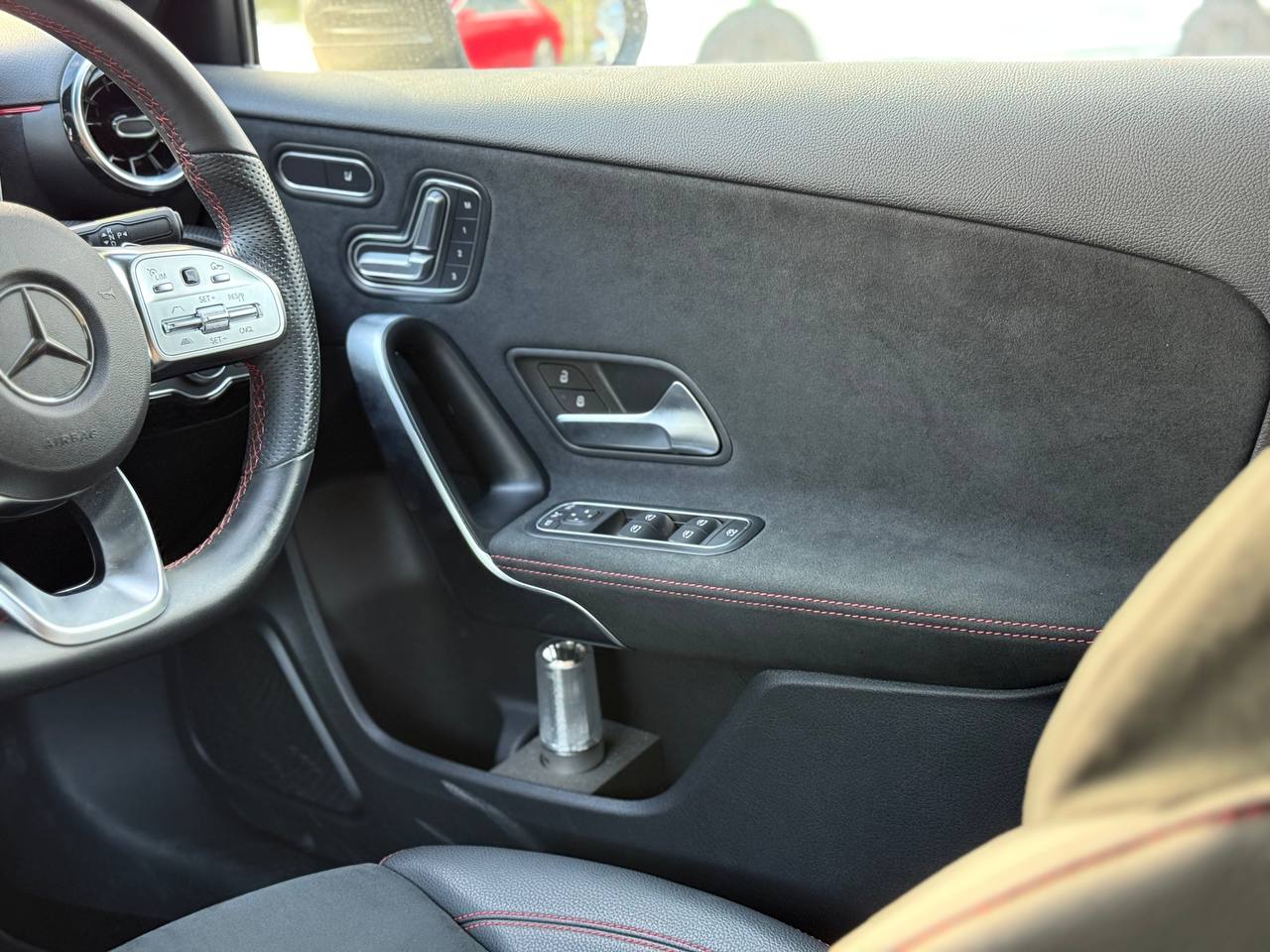 2020 MERCEDES BENZ A180 AMG 1.3T