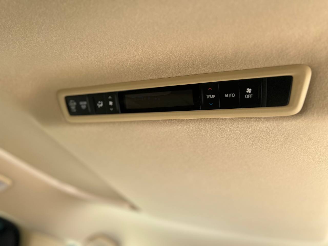 2022 TOYOTA ALPHARD 2.5X