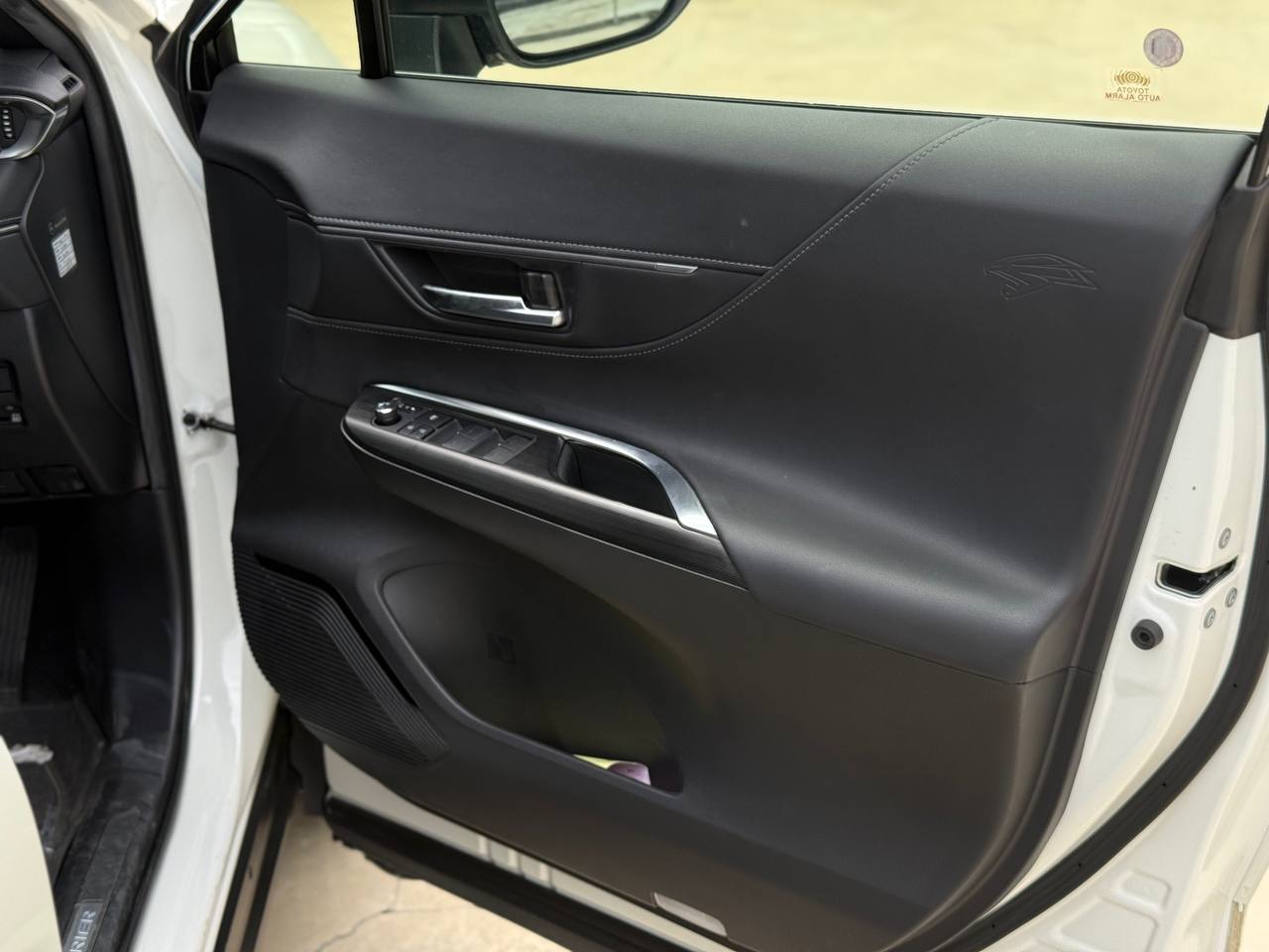 (MERDEKA SALES) 2020 TOYOTA HARRIER 2.0 Z MODELLISTA BODYKIT