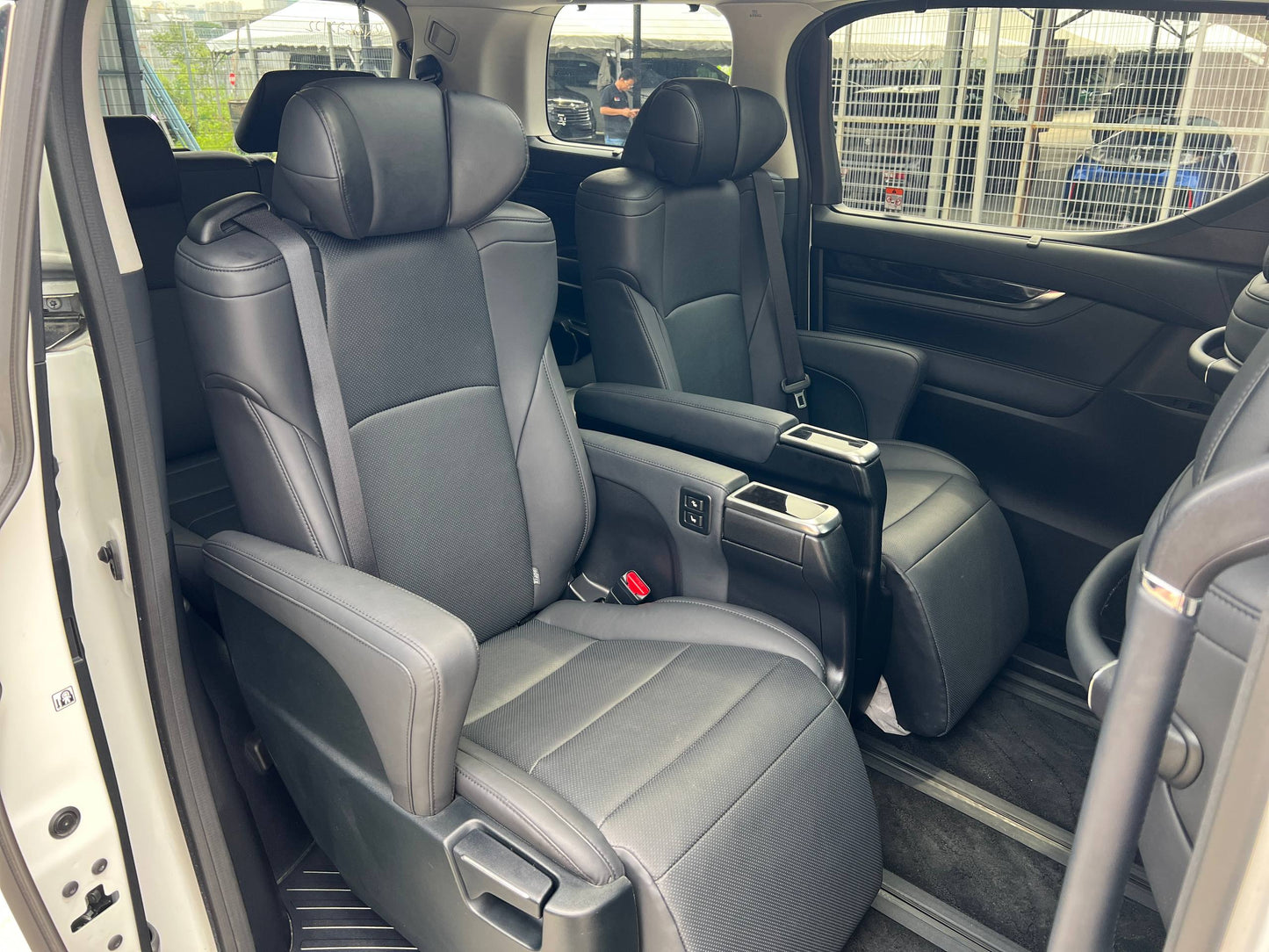 (MERDEKA SALES) 2022 TOYOTA ALPHARD 2.5 SC MODELLISTA
