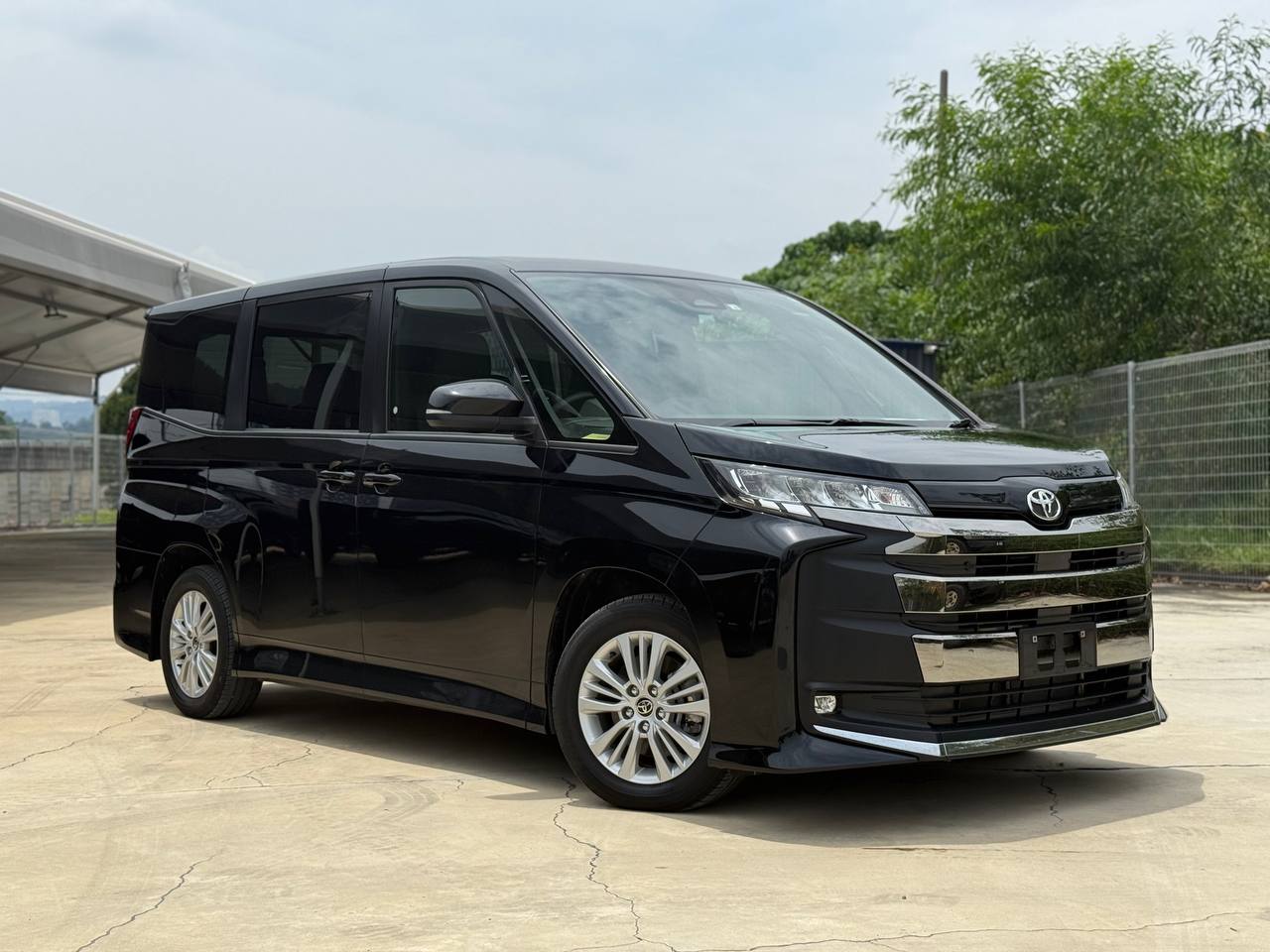 2022 TOYOTA NOAH 2.0 S-G