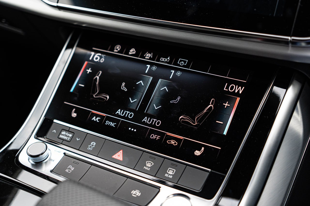 2019 AUDI Q8 S-LINE 3.0 DEBUT PACKAGE QUATTRO 55TFSI