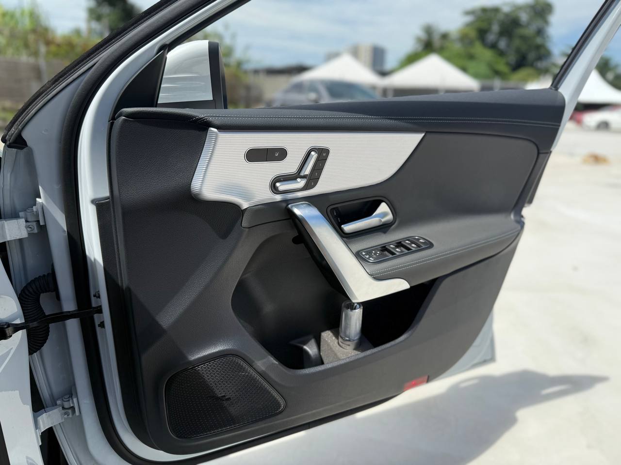 2021 MERCEDES BENZ A180 AMG 1.3T LEATHER EXCLUSIVE PACKAGE