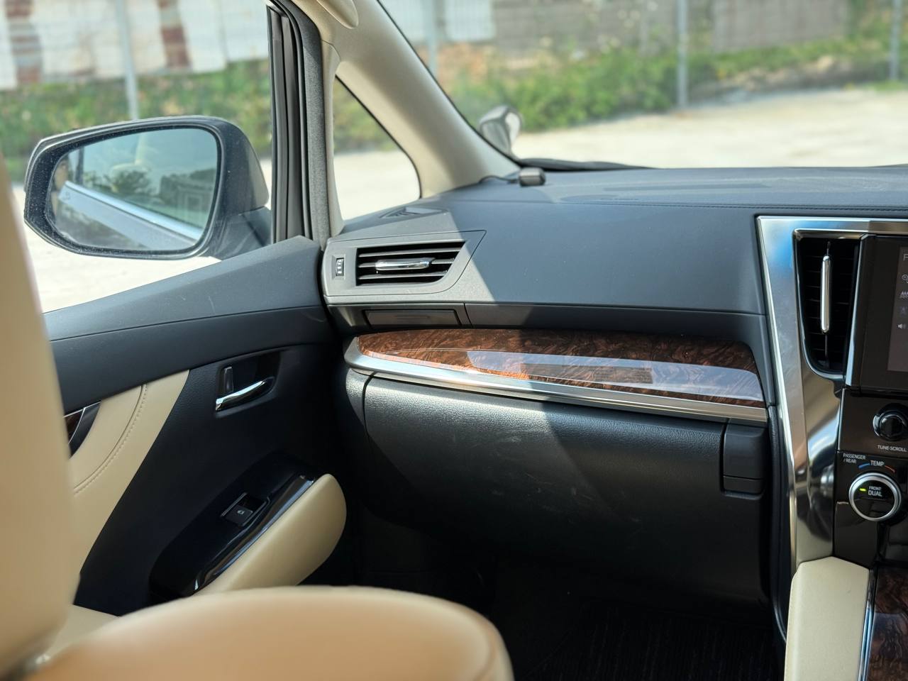 2020 TOYOTA ALPHARD 2.5 G FACELIFT