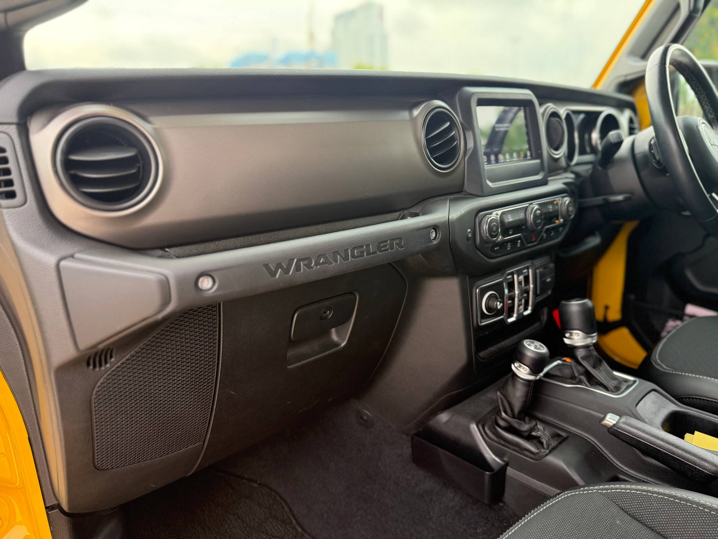 JEEP WRANGLER UNLIMITED FREEDOM EDITION MILITARY THEME 4WD 2.0T