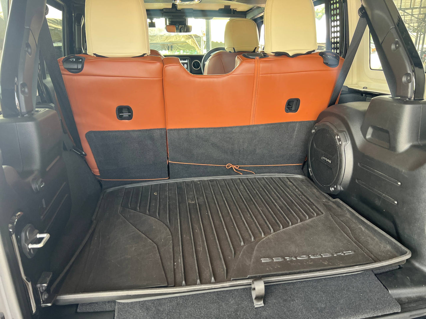 (MERDEKA SALES) 2021 JEEP WRANGLER SAHARA UNLIMITED 2.0T 4WD 80th ANNIVERSARY EDITION