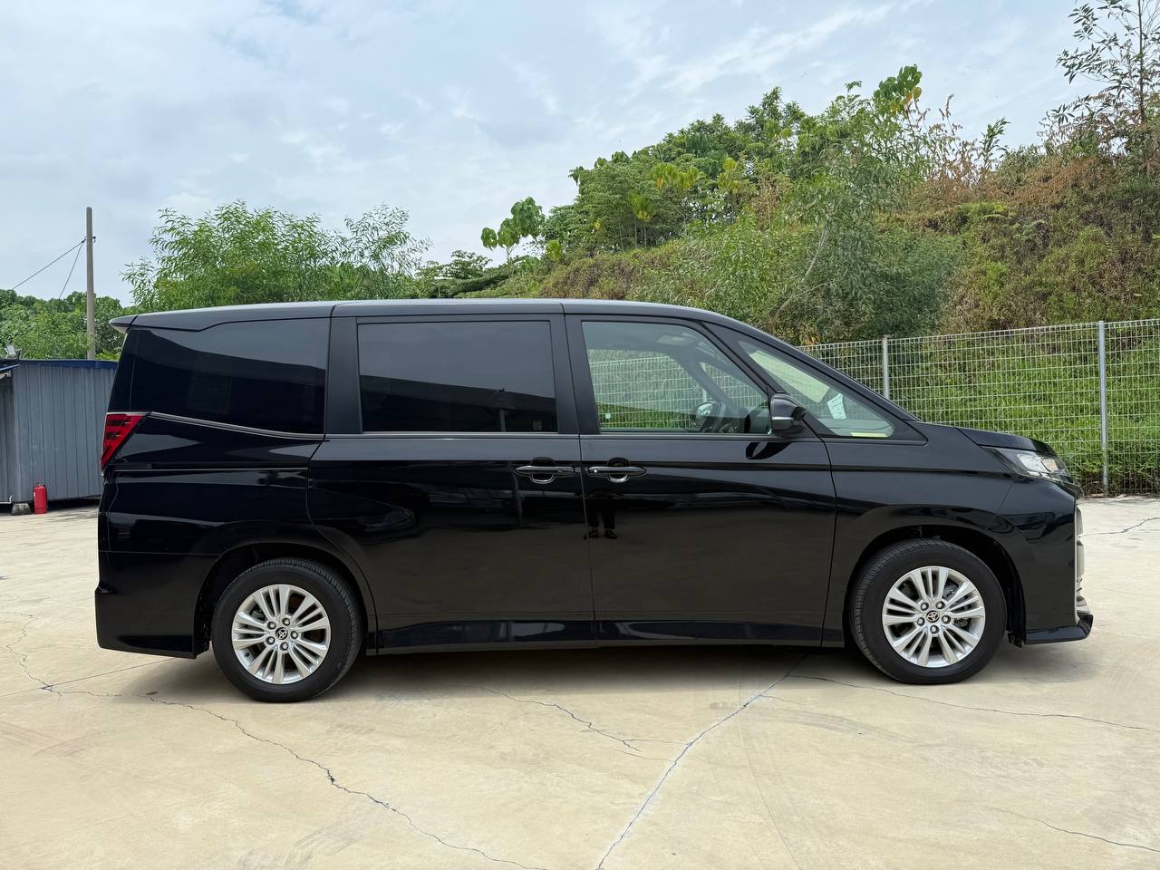 2022 TOYOTA NOAH 2.0 S-G