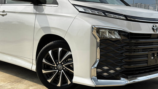TOYOTA VOXY 2.0 S-Z (NEW MODEL)