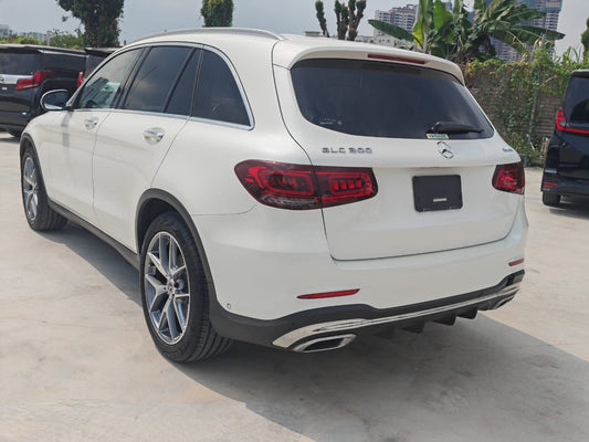 2022 MERCEDES BENZ GLC300 AMG LINE 4 MATIC 2.0T
