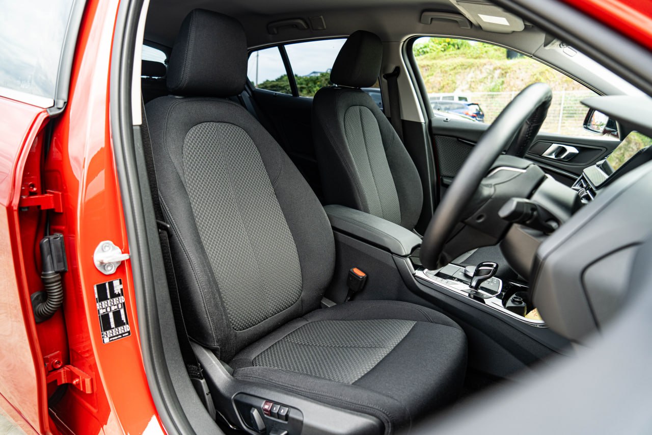 2020 BMW 118i 1.5T DCT (AT)