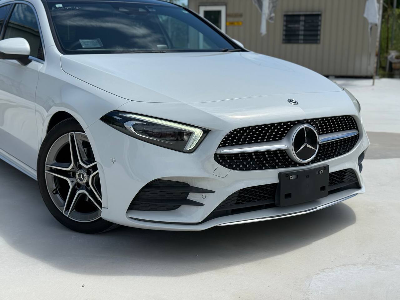 2021 MERCEDES BENZ A180 AMG 1.3T LEATHER EXCLUSIVE PACKAGE