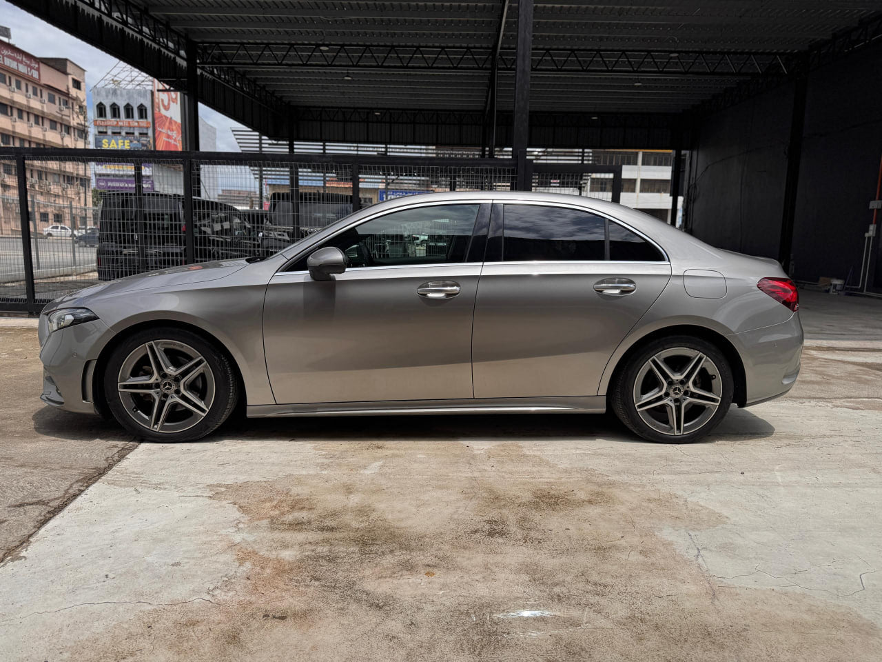 2020 MERCEDES BENZ A180 AMG SEDAN 1.3T