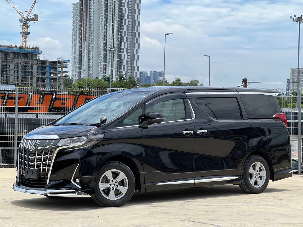 2022 TOYOTA ALPHARD 2.5X – Sayap Niaga - The Best Recon in town!