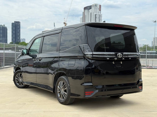 TOYOTA VOXY 2.0 S-G
