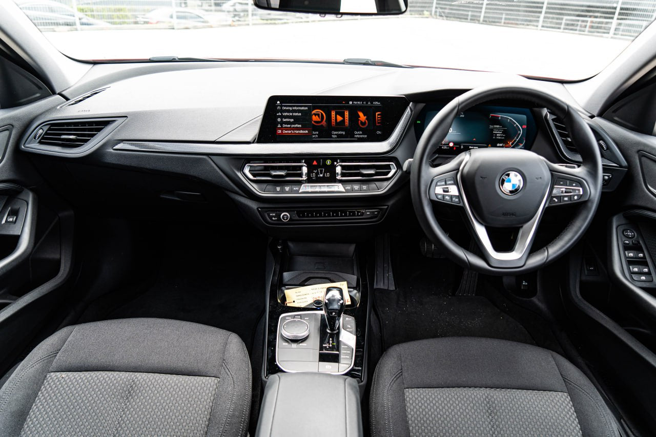 2020 BMW 118i 1.5T DCT (AT)