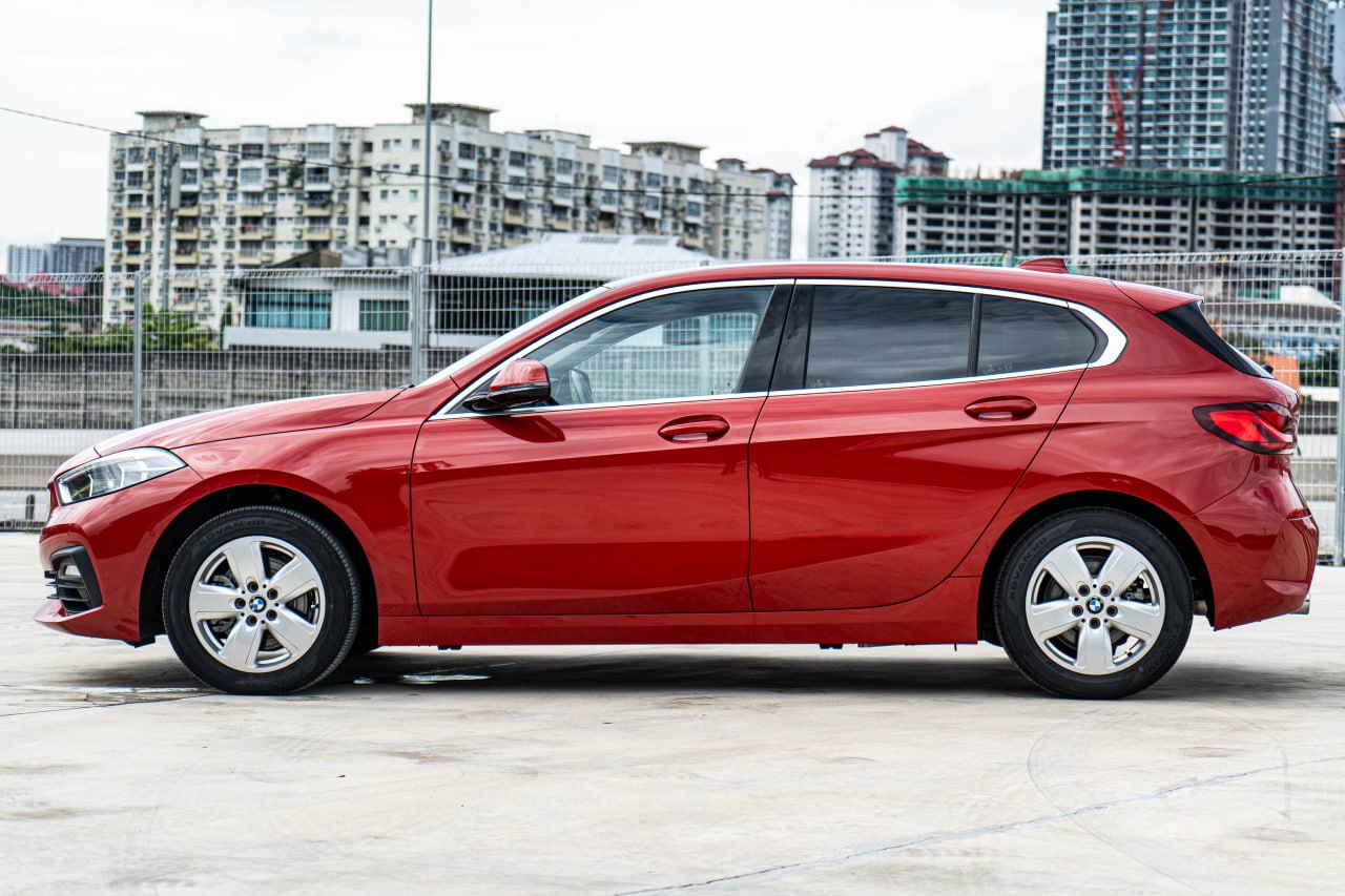 2020 BMW 118i 1.5T DCT (AT)