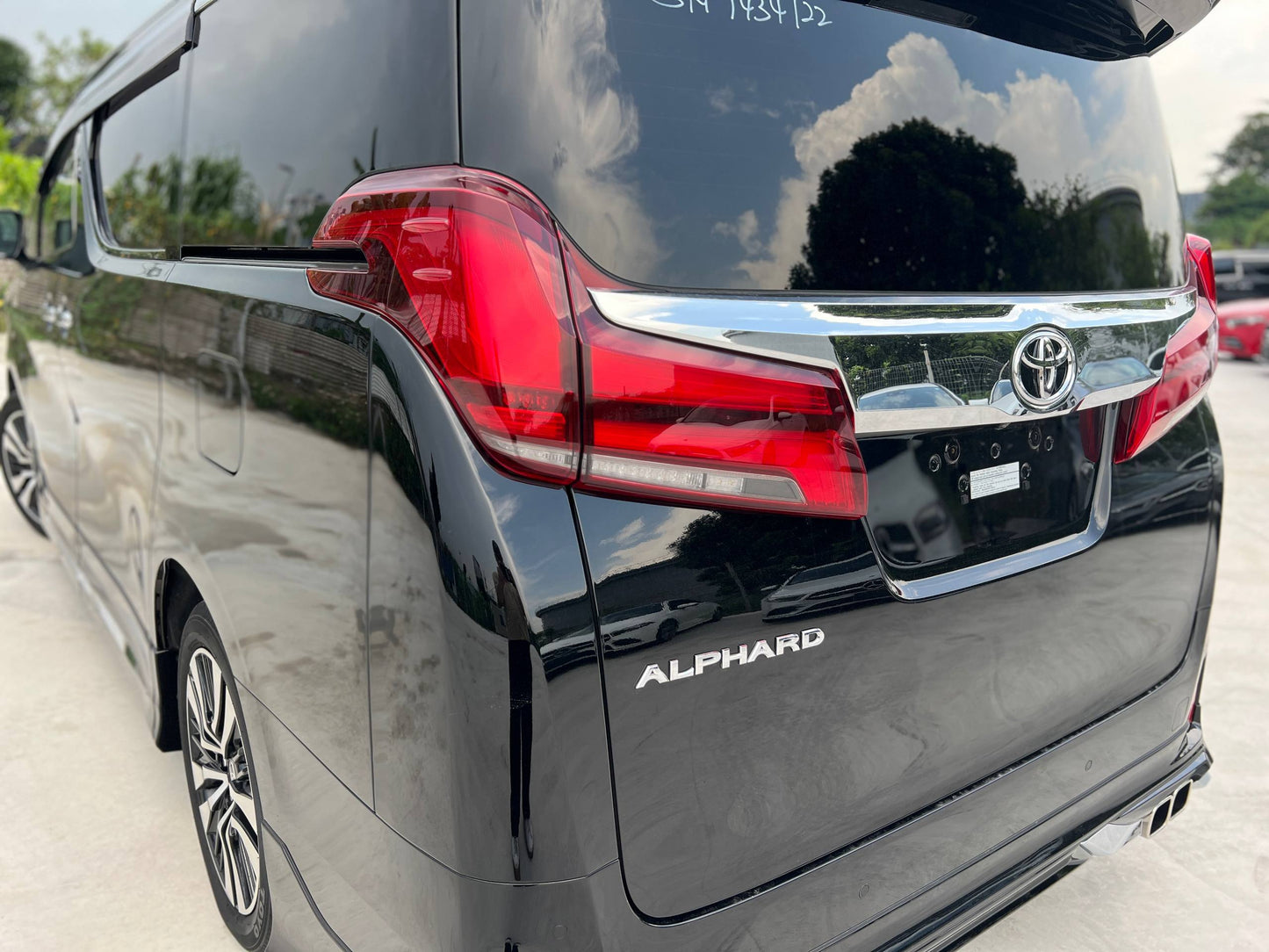 (MERDEKA SALES) 2022 TOYOTA ALPHARD 2.5 SC