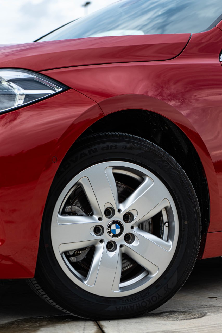 2020 BMW 118i 1.5T DCT (AT)