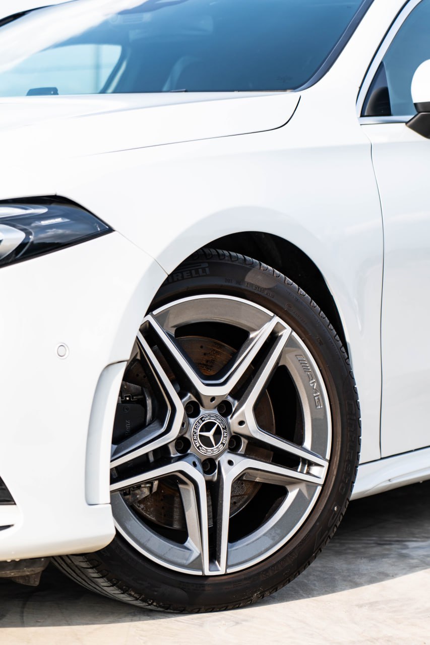2019 MERCEDES A250 AMG SEDAN 4MATIC 2.0T
