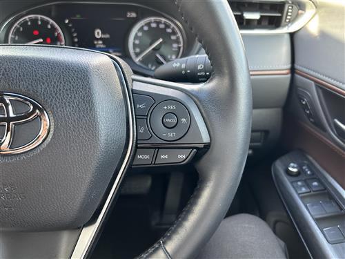(MERDEKA SALES) 2021 TOYOTA HARRIER 2.0 Z LEATHER (AT)