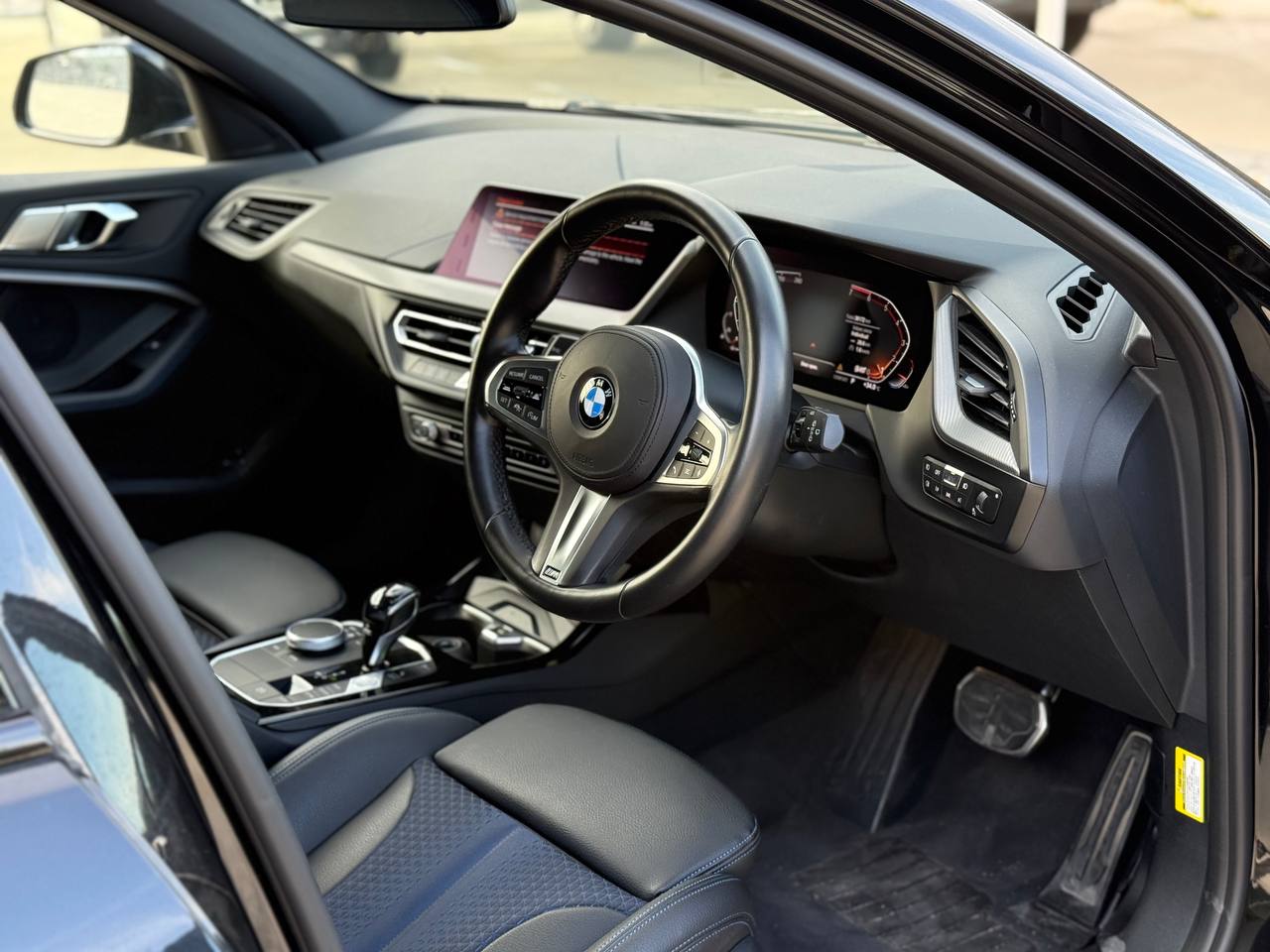 2020 BMW 118i M SPORT 1.5T DCT (AT) M SPORT PACKAGE