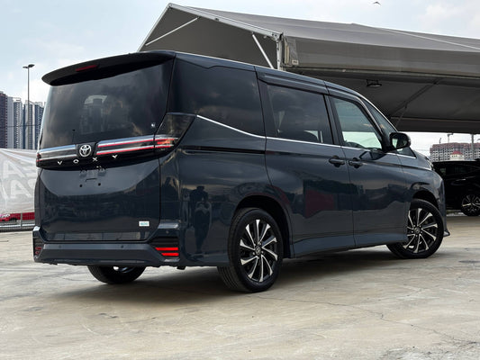 VOXY 2.0 S-Z (NEW MODEL)