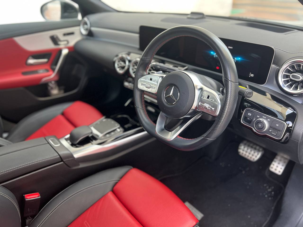 MERCEDES-BENZ CLA35 AMG 4MATIC