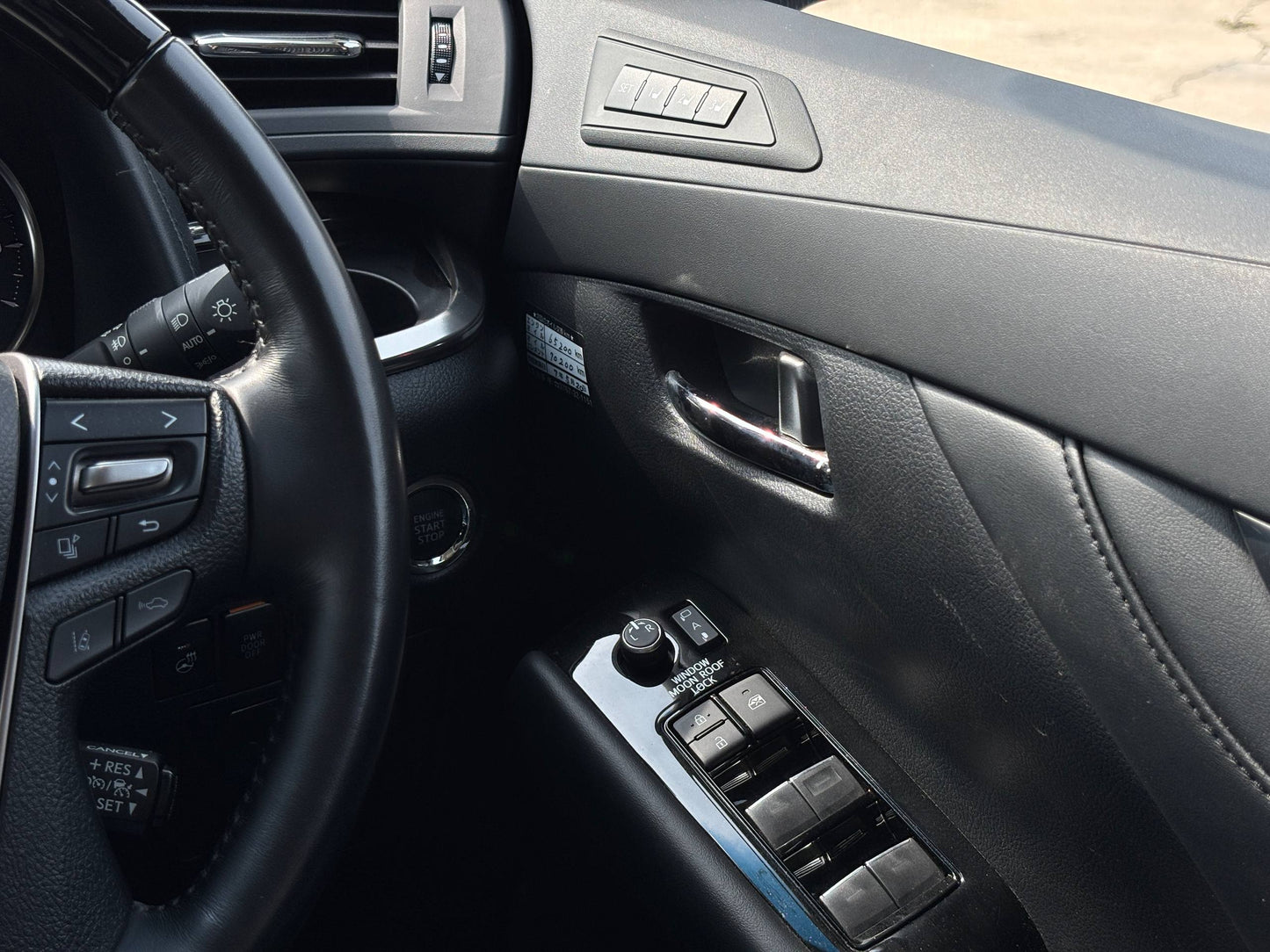 ALPHARD 2.5 SC PACKAGE MODELLISTA