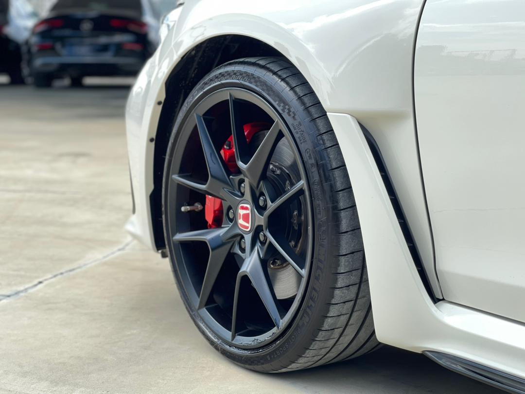 HONDA CIVIC TYPE R 2.0T FL5 6MT
