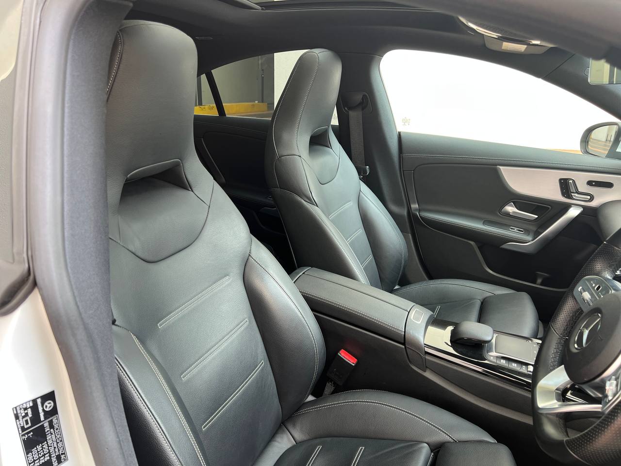 MERCEDES CLA200 AMG LINE 1.3T PREMIUM-PLUS (WHITE)