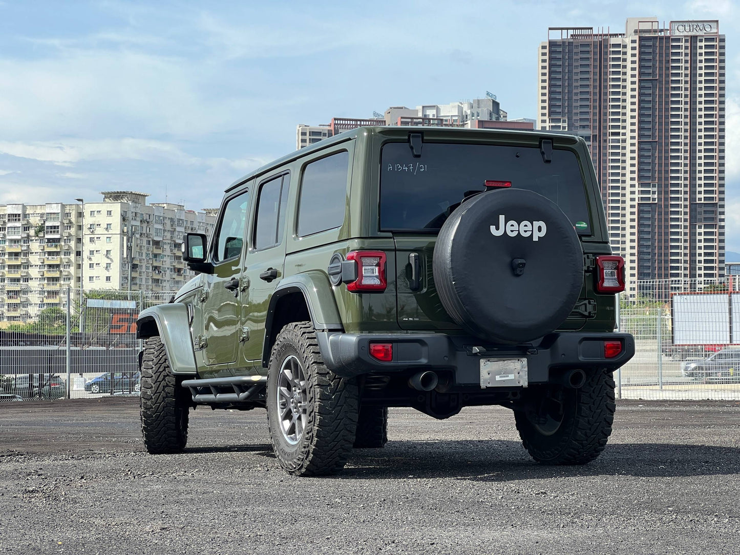 EEP WRANGLER SAHARA UNLIMITED 2.0T 4WD 80th ANNIVERSARY EDITION