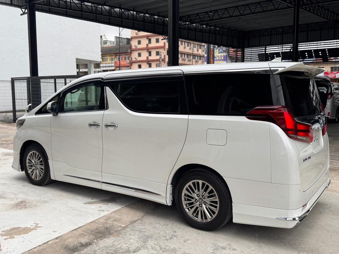 TOYOTA ALPHARD 2.5 G