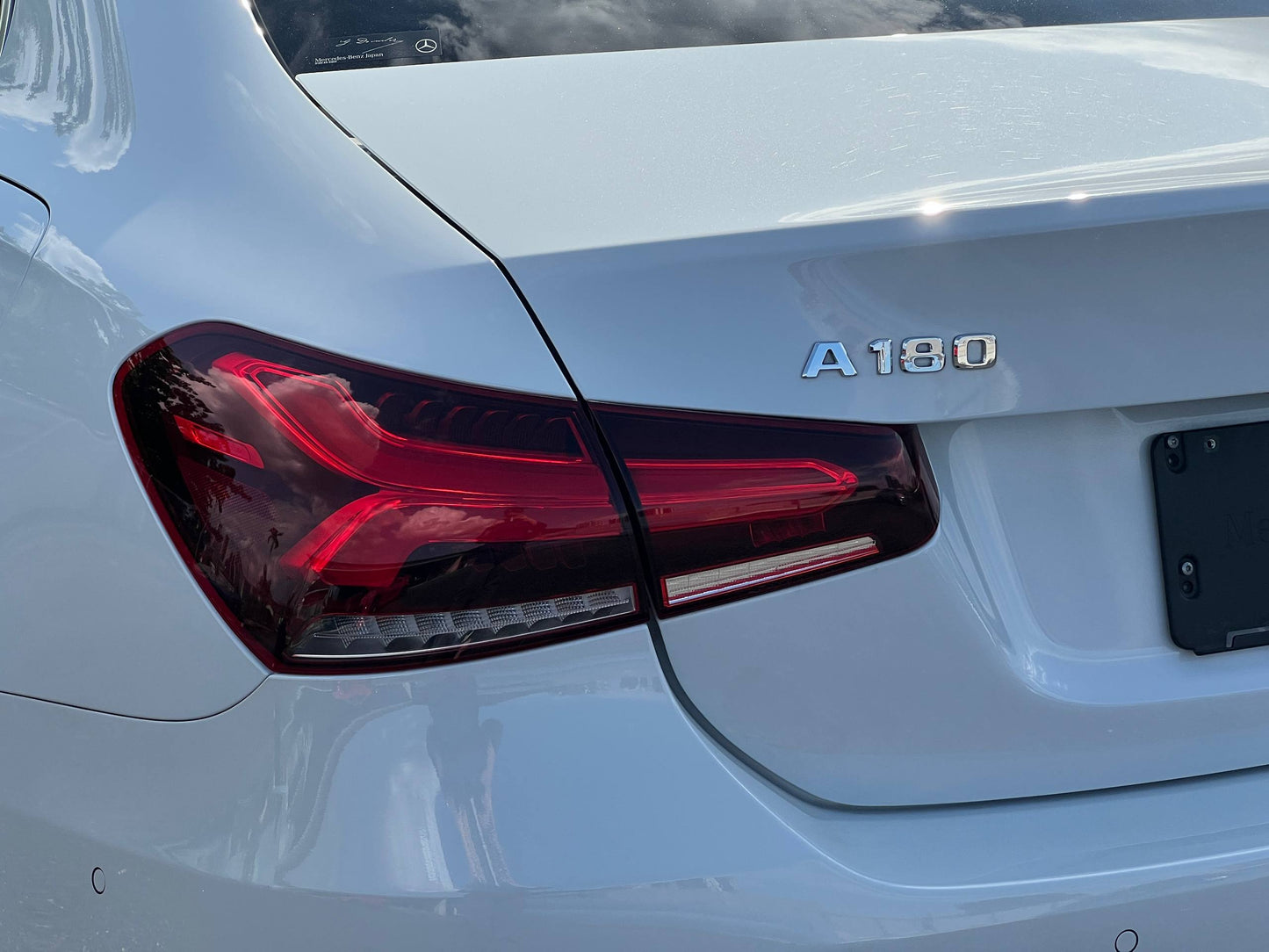 A180 AMG SEDAN 1.3T LEATHER EXCLUSIVE PACK
