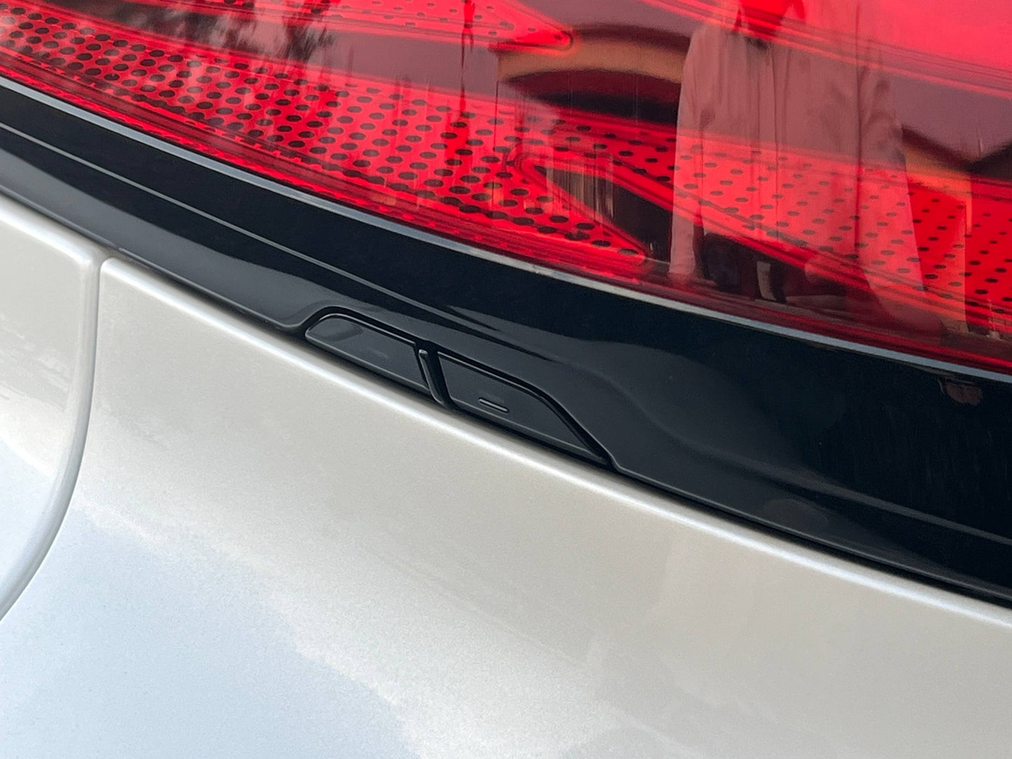 ALPHARD 2.5 Z (NEW MODEL)