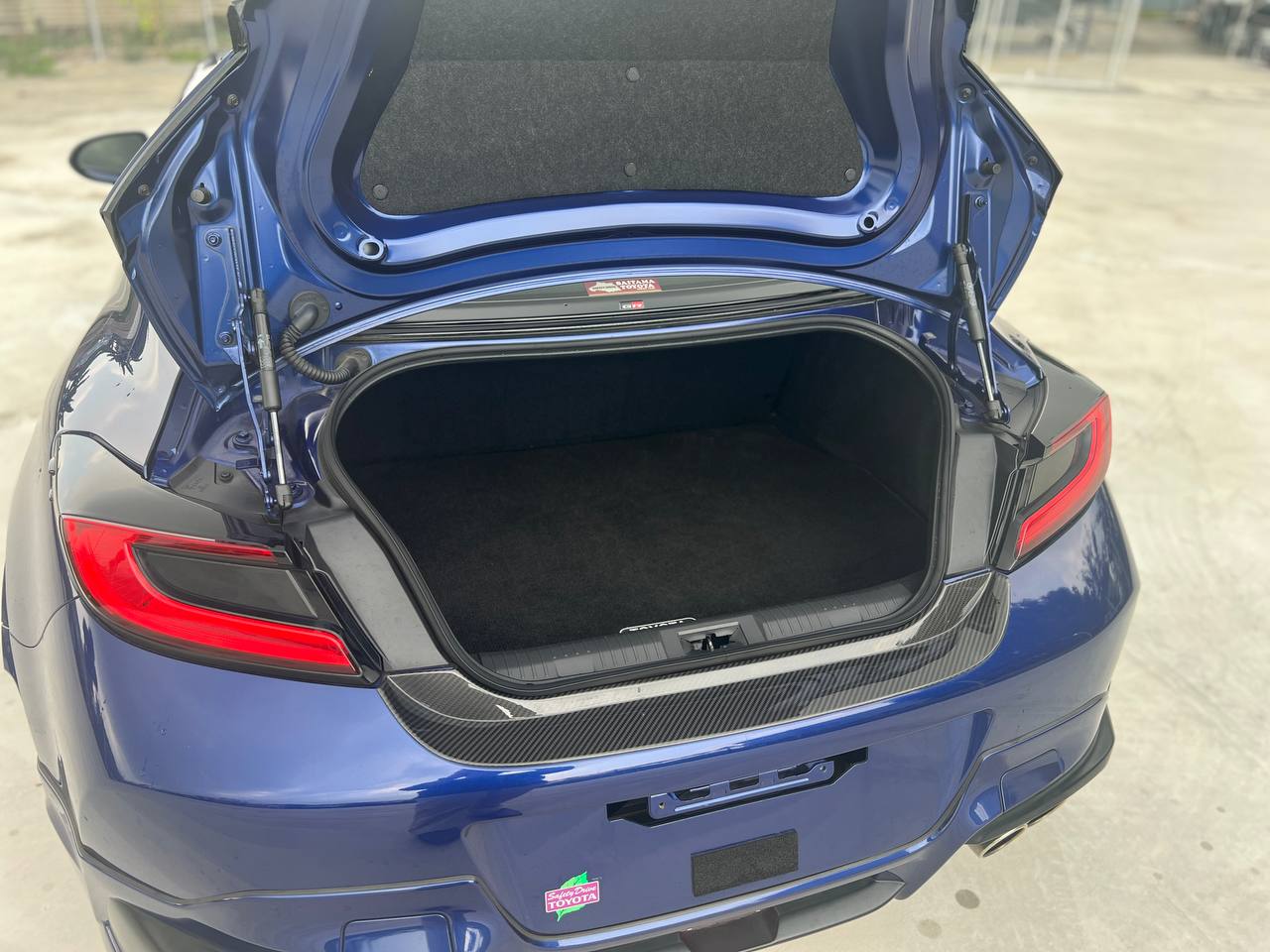 2022 TOYOTA GR86 2.4 RZ (6MT)