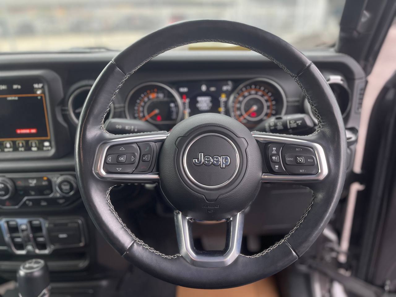JEEP WRANGLER UNLIMITED SAHARA 4WD 2.0T
