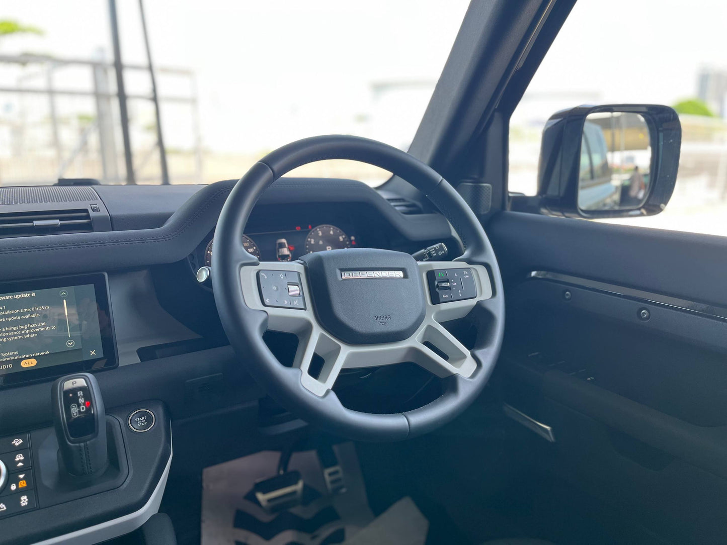 LAND ROVER DEFENDER 110S P300