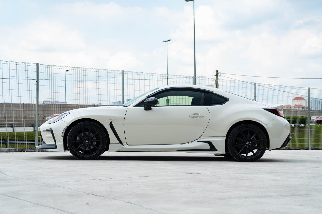 2022 TOYOTA GR86 2.4 RZ (AT) TRD (WHITE)