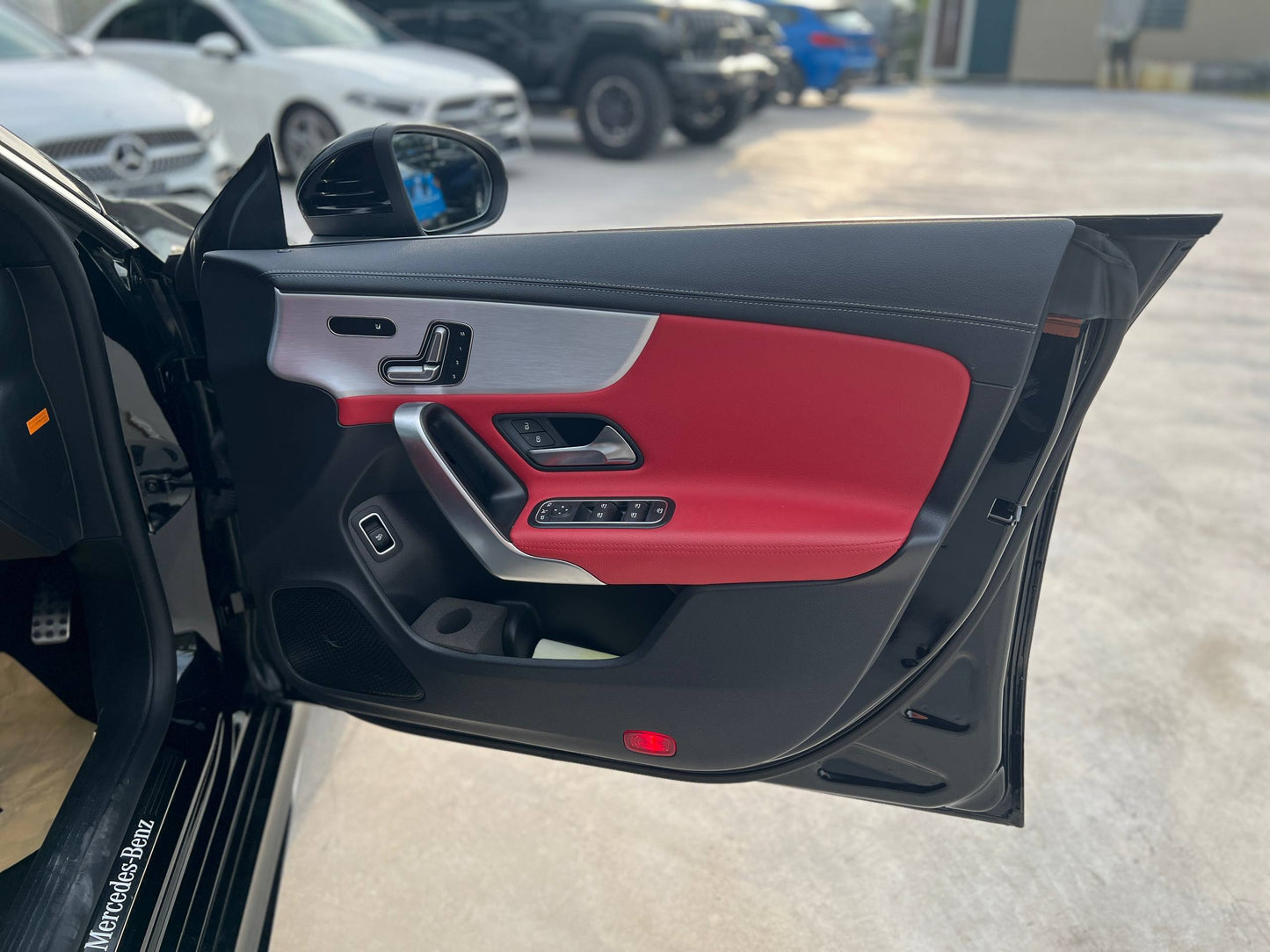 2020 MERCEDES BENZ CLA250 AMG 2.0T 4MATIC LEATHER EXCLUSIVE PACKAGE