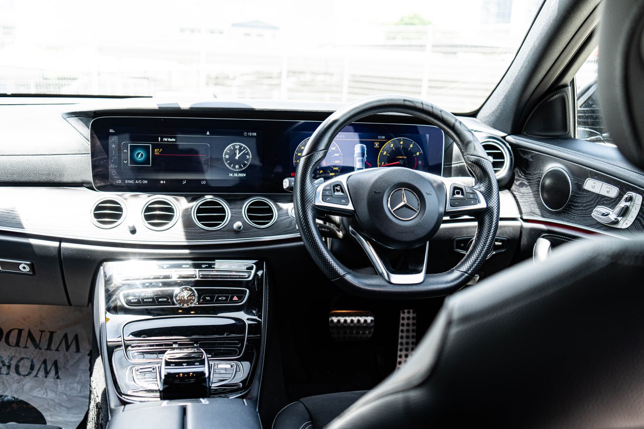 2018 MERCEDES BENZ E200 AMG SPORT 2.0 T ADVANCE PACKAGE