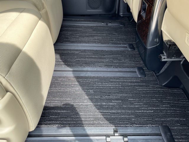2020 TOYOTA ALPHARD 2.5 G