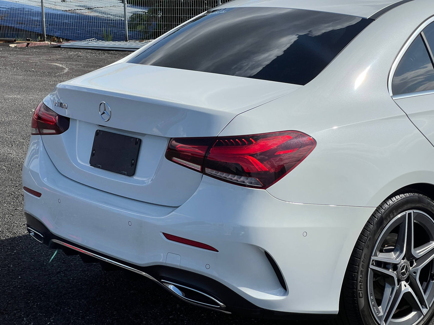 A180 AMG SEDAN 1.3T LEATHER EXCLUSIVE PACK