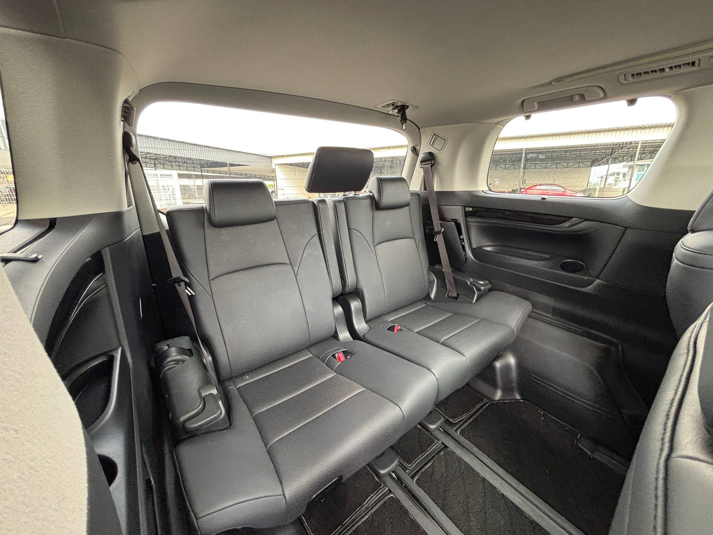 ALPHARD 2.5 SC PACKAGE MODELLISTA