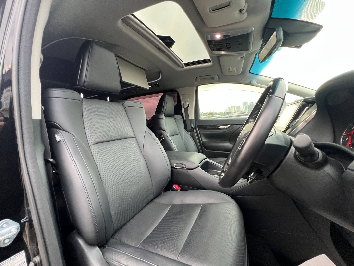 ALPHARD 2.5 SC PACKAGE MODELLISTA